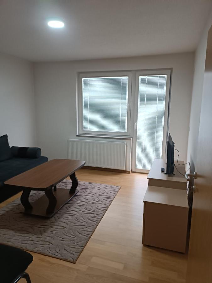 Hotel 2Bdr Apt With Balcony With View- Free Parking Sarajevo Exterior foto