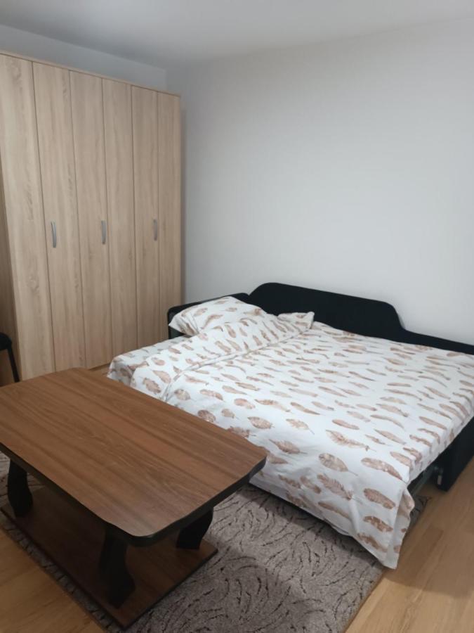 Hotel 2Bdr Apt With Balcony With View- Free Parking Sarajevo Exterior foto